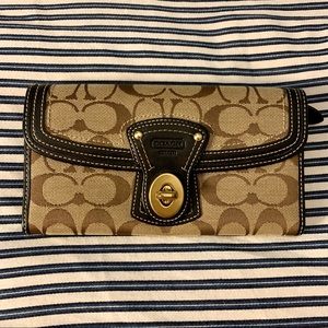 Coach Checkbook Style Wallet